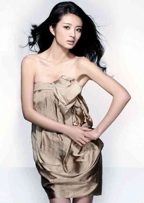女明星写真 图片 201012032210545339.jpg