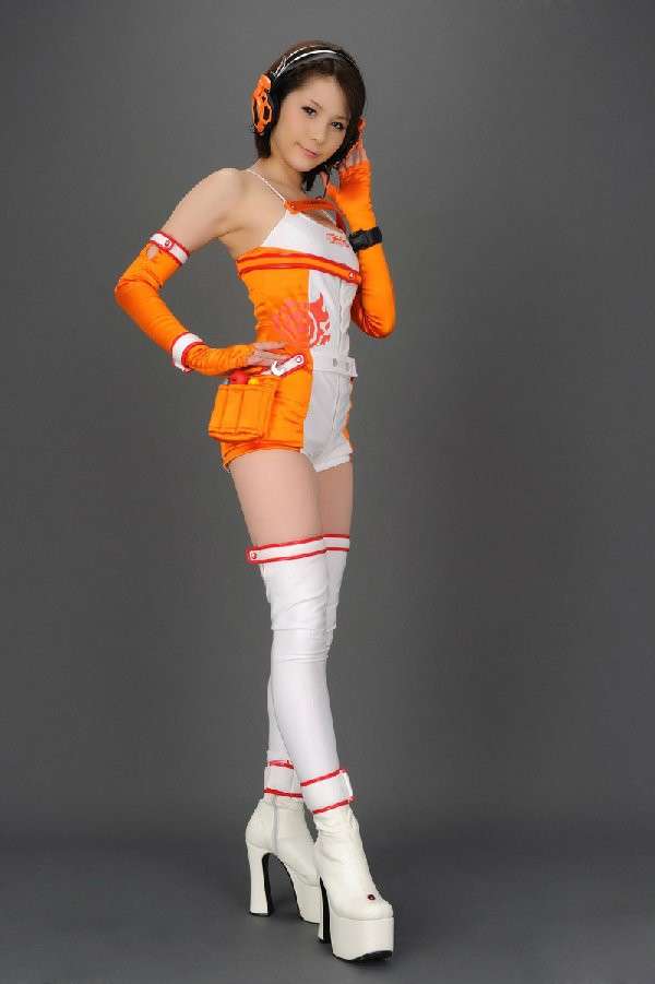 �Ը�F1��ģ��������д�� [20P]