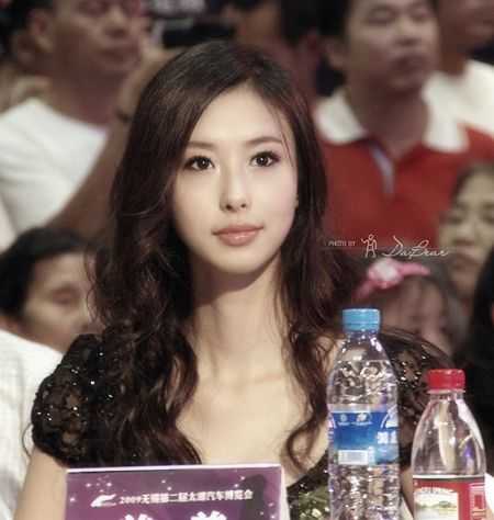 ��������������ί