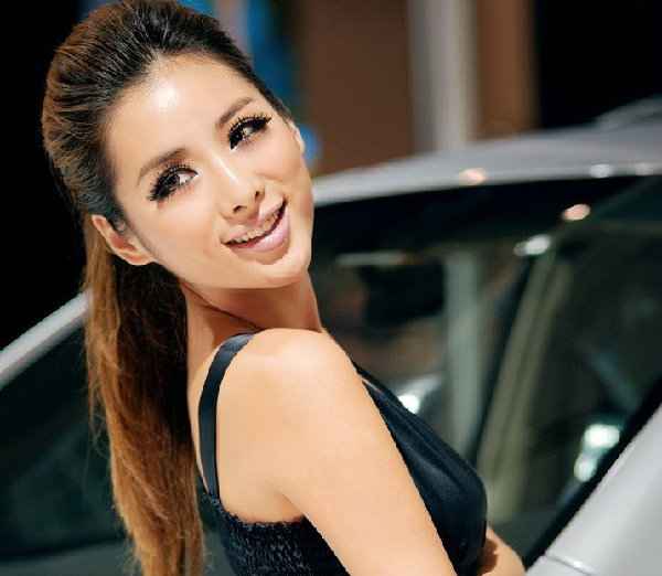 ��ݸ���ʳ�չ����ģ��  [15P]