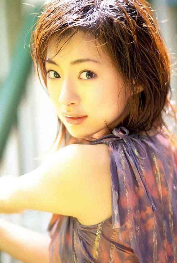 梅宫万纱子高清晰精美写真