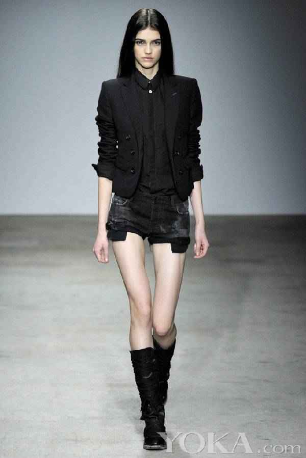 Nicolas Andreas Taralis 2011�����·�����