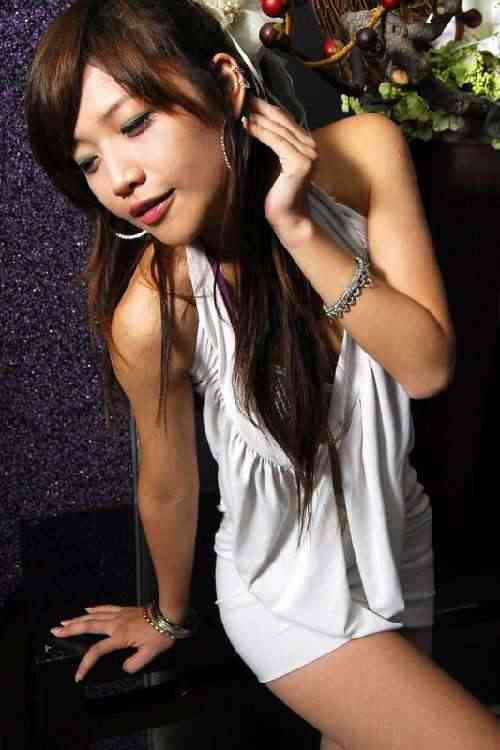 �ҵ�Ұ��Ů�ѳ��Ը�