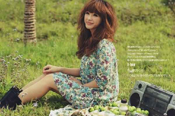 ��ϵƽ����Ůģ��ȹ��ƮƮ