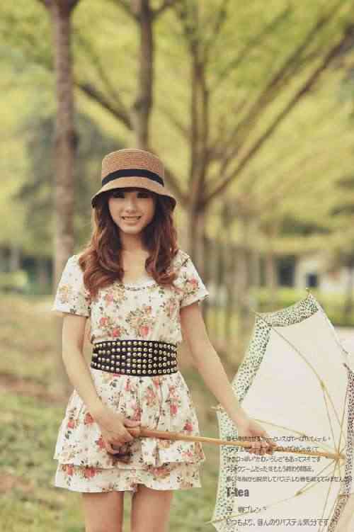 ��ϵƽ����Ůģ��ȹ��ƮƮ