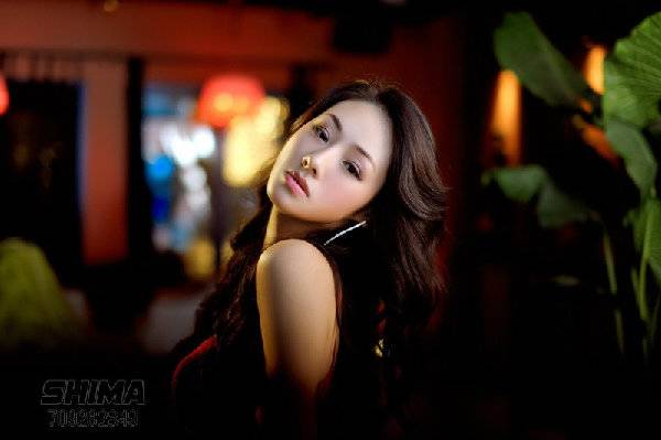 熟女的烦恼 妮彩