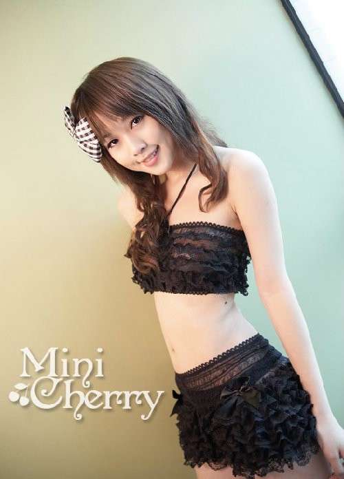 �Ըв�ʧ�崿��Сӣ��Ů��