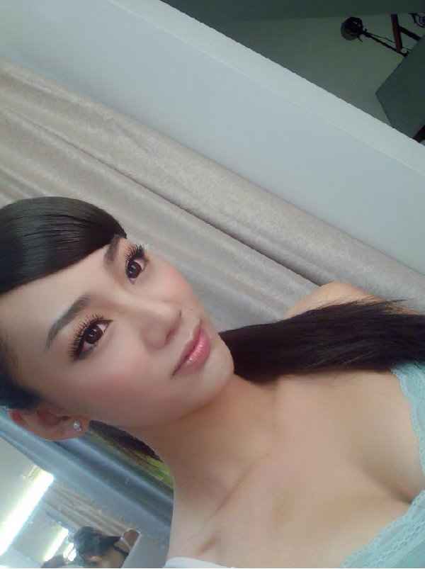 ɽ����Ůģ�ض�~����������~¶������