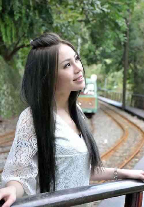 С�����˵Ŀɰ�Ů��Ҳ�����籭