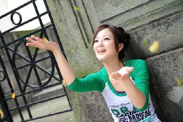 高清美女图片模特果子