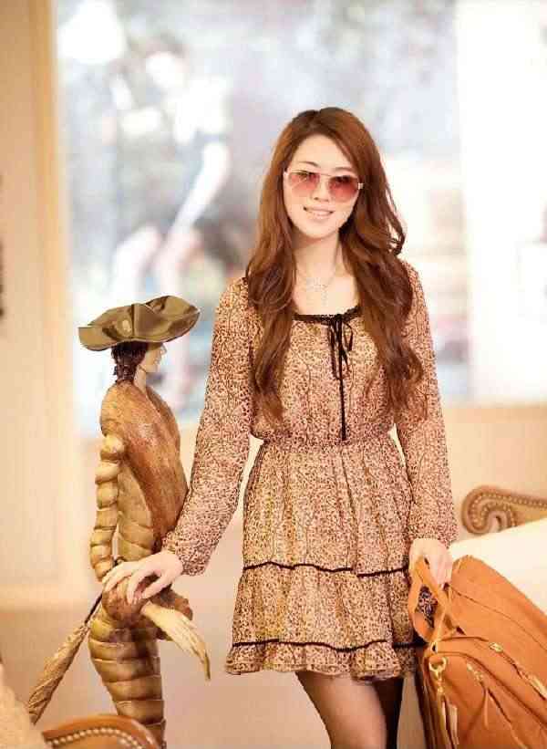 ���ʷǷ�����Ůƽ��ģ��