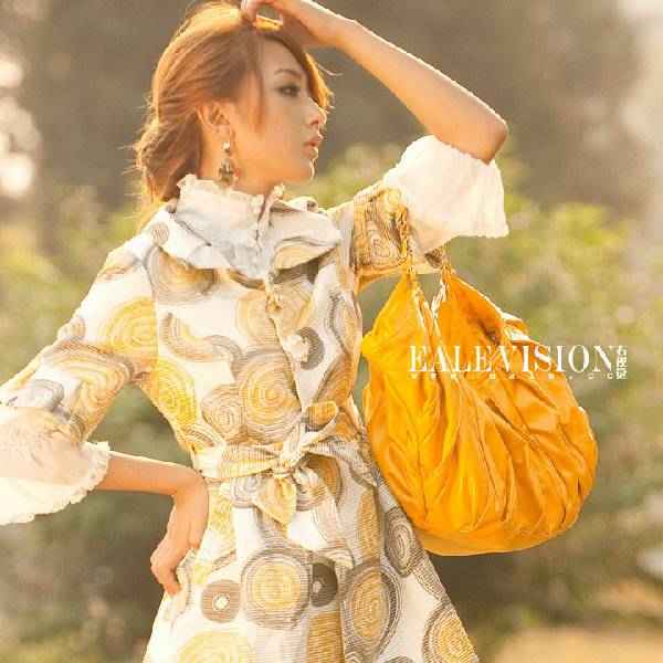 ƽ�������Ů-����