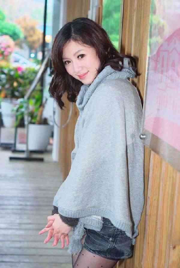 ˿������ɫС����������