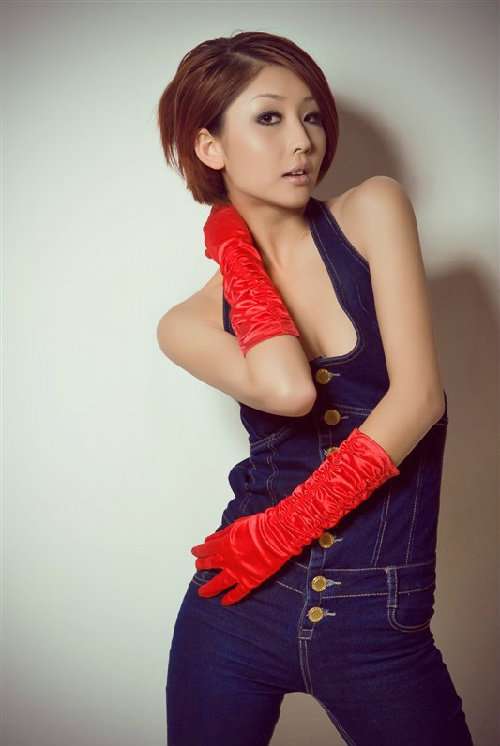 ���ģ�ط뾩��-ţ��ϵ�и���д��