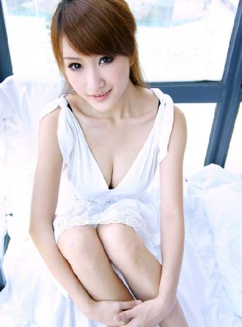 广州美女靓模vivian陈枷朵比基尼写真