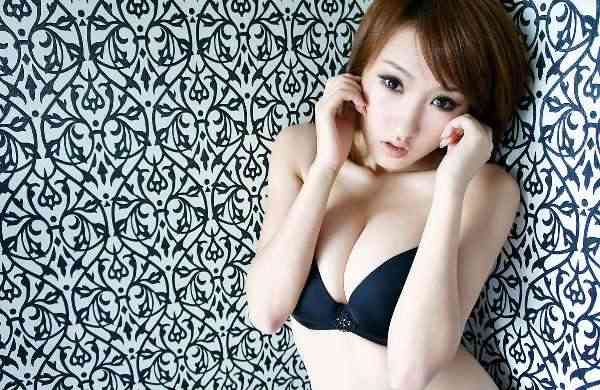 ������Ů�¼϶䴲������д��