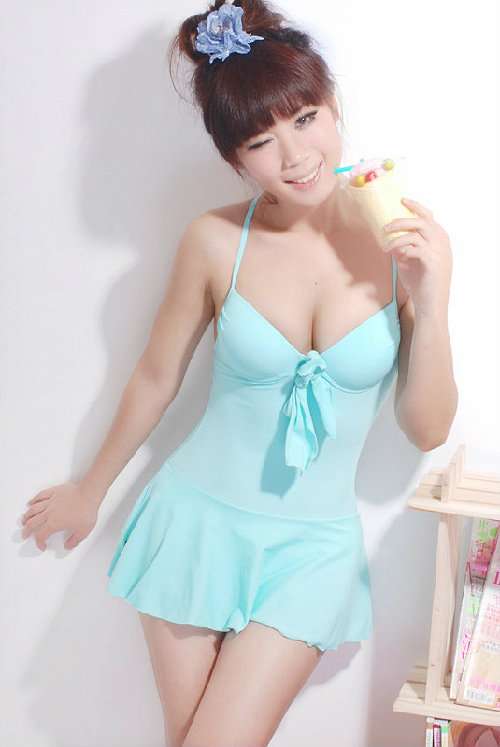 �Ըеķ۱��ű��й�����  [16P]