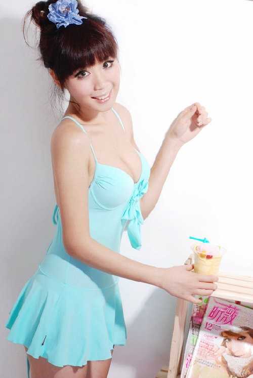 �Ըеķ۱��ű��й�����  [16P]