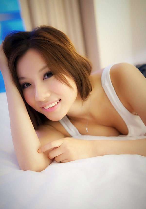 �Ըн���С��Ů