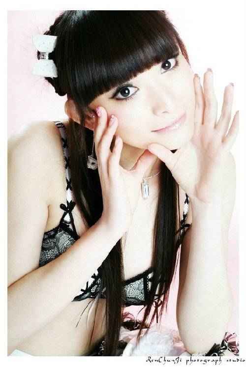 �������ʵ��Ը�Ů��