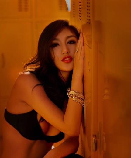 �����ң���һ�����߶�д���������