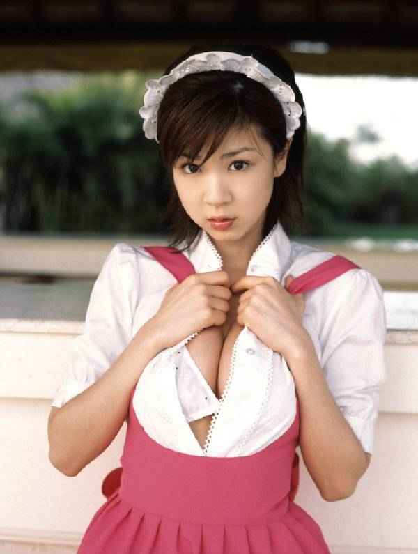 ���۸��Ը���Ů