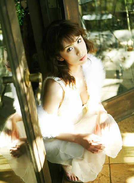 �����Ȼ�����������Ը���Ů