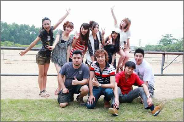 �����ھ���������