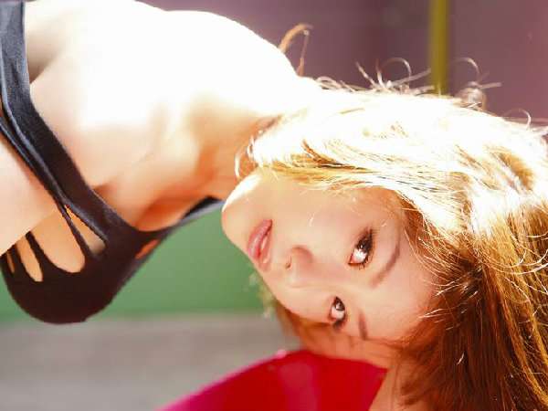 �Ը�ʱ�У��ձ�������������