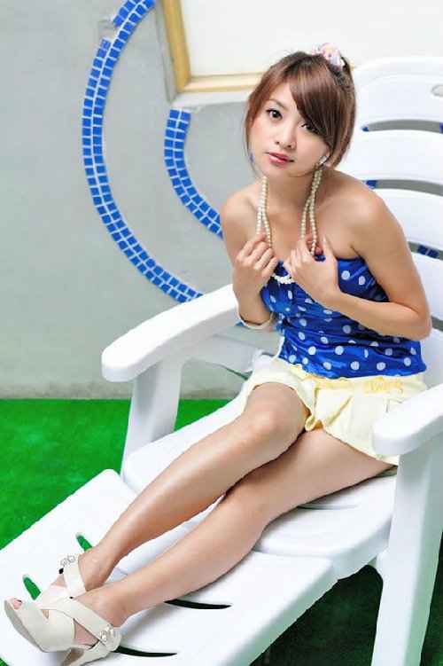 ������Ů������ԡ