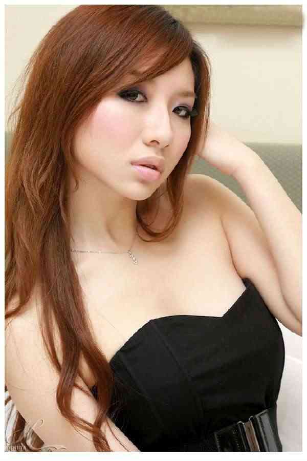 �Ը�Ư��������Ů  [15P]