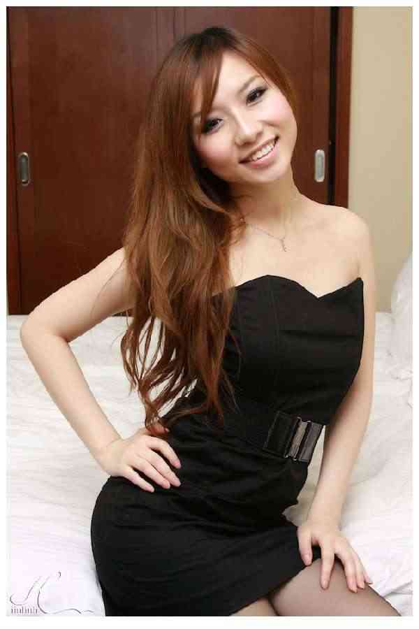 �Ը�Ư��������Ů  [15P]