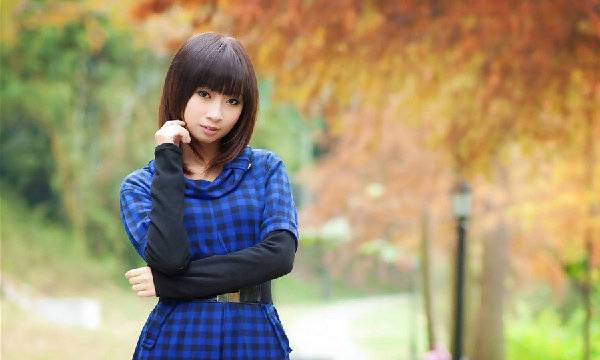 ������Ů��