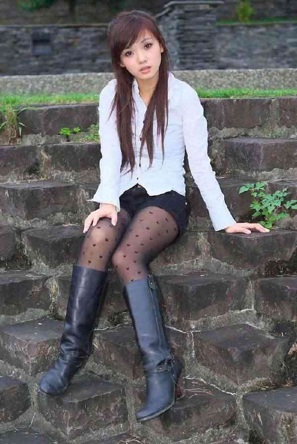 �崿����Ů��������