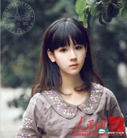 陈都灵秒杀奶茶妹妹 成中国第一校花