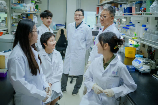 免疫记忆——清华大学医学院终身教授祁海团队背后的故事